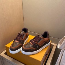 루이비통 트레이너 스니커즈