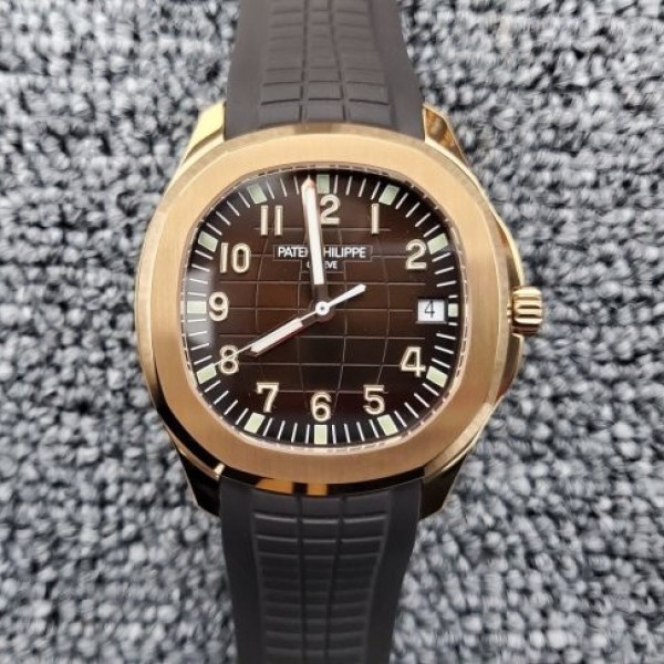 파텍필립 아쿠아넛 5167 로즈골드금통 굿즈팩토리