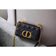 디올 카로백 스몰 블랙